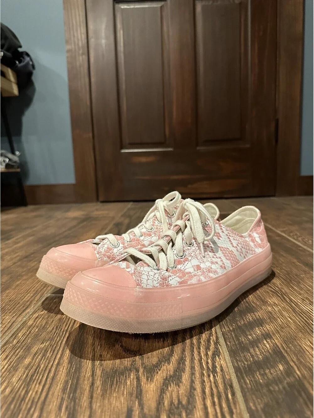 Converse Golf Le Fleur Pink Snake Skin Low Top Sneakers Size 10